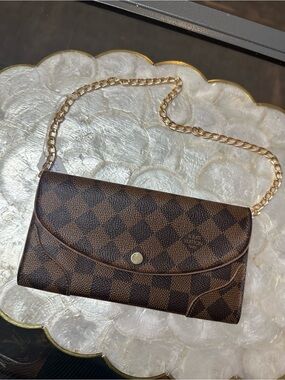 Louis Vuitton Damier Ebene Caissa Wallet